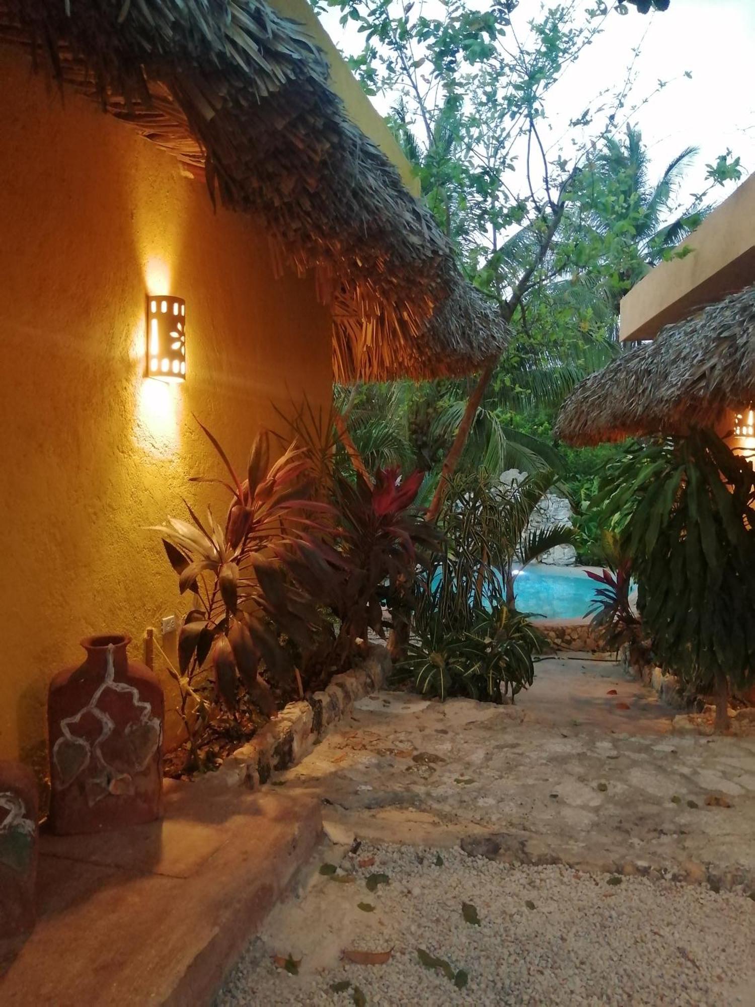 Suites De Piedra Y Colores En Chichen Itza Piste Ngoại thất bức ảnh